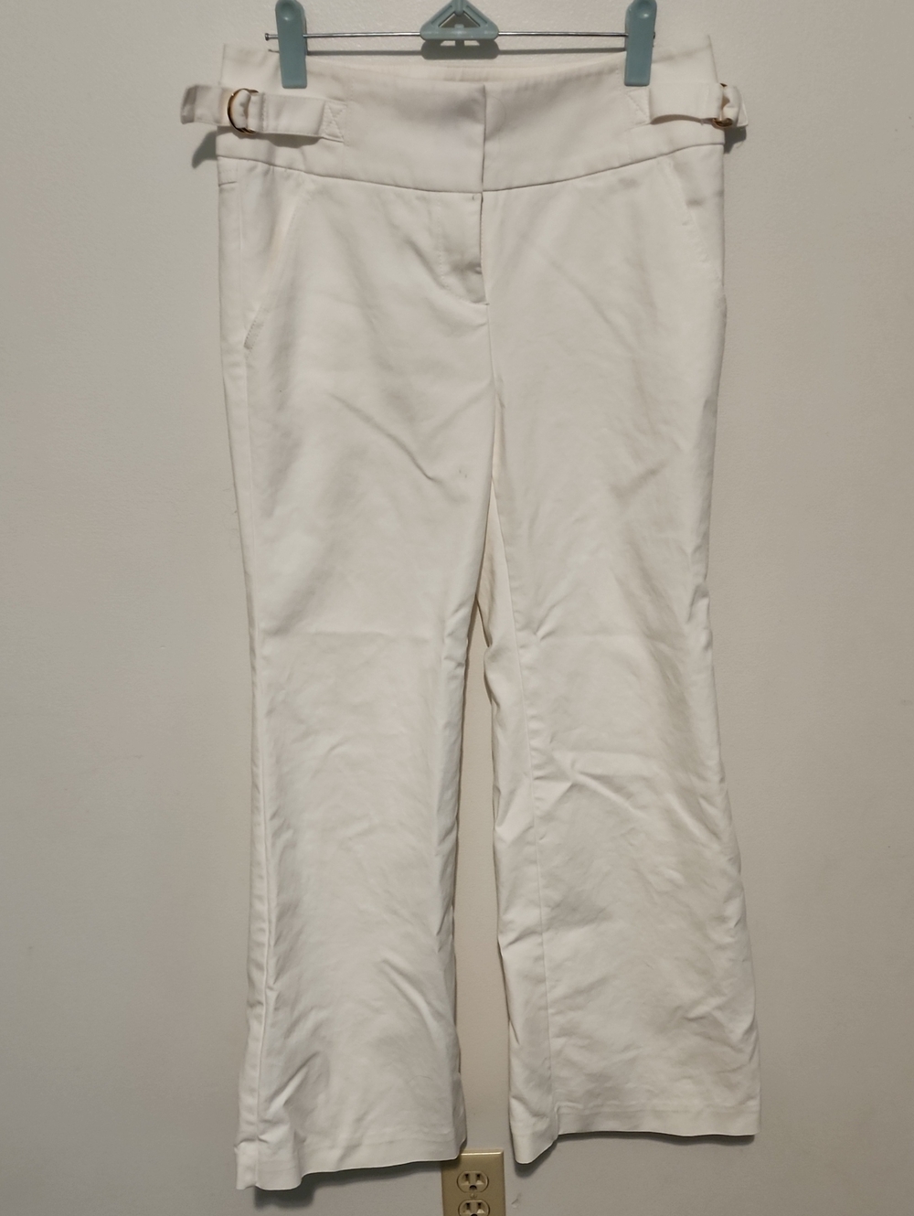 Bebe White Wide Leg Buckle Dress Pants Women's Size 4